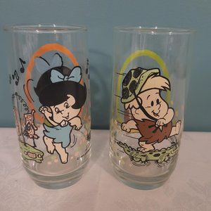 Vintage Flintstones Kids Pizza Hut Glasses - Set of 2 - Barney and Betty
